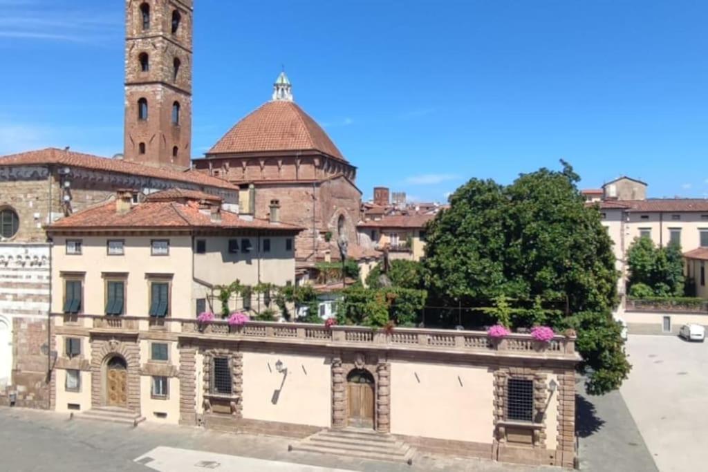 Palazzo Micheletti Lucca – Lucca